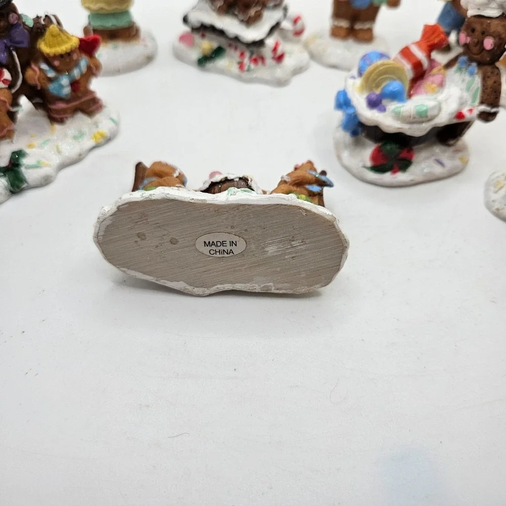 VTG Lot 8 Gingerbread Christmas Village Figurines Candy Bakers Family Miniatures